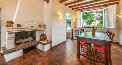 Stunning home in Les Moutiers En Retz