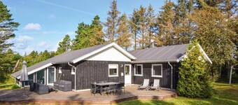 Gorgeous home in Blåvand with sauna