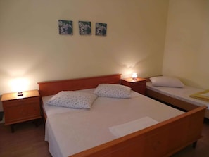 1 bedroom