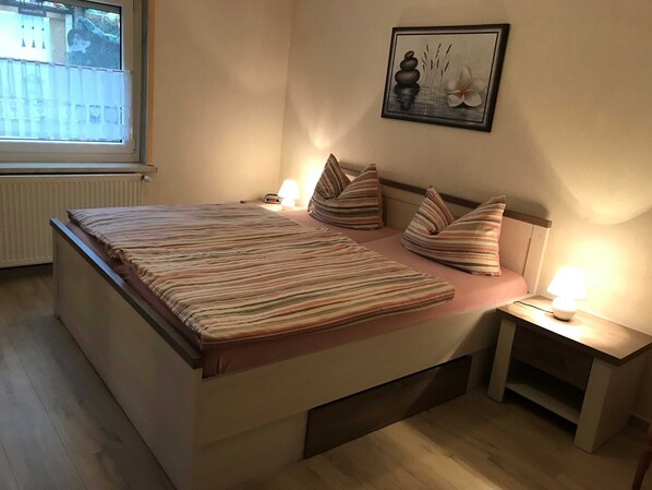 2 bedrooms, travel crib, WiFi, bed sheets