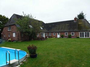 Pool - Marc Chagall apartment - Rosengut Falkenstein (Braderup)