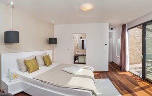 6 chambres, Wi-Fi gratuit, draps fournis