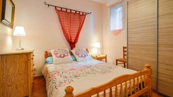 1 chambre, lit parapluie