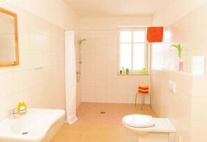 Unclassified image, 3 of 10, button