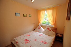 1 habitación y ropa de cama