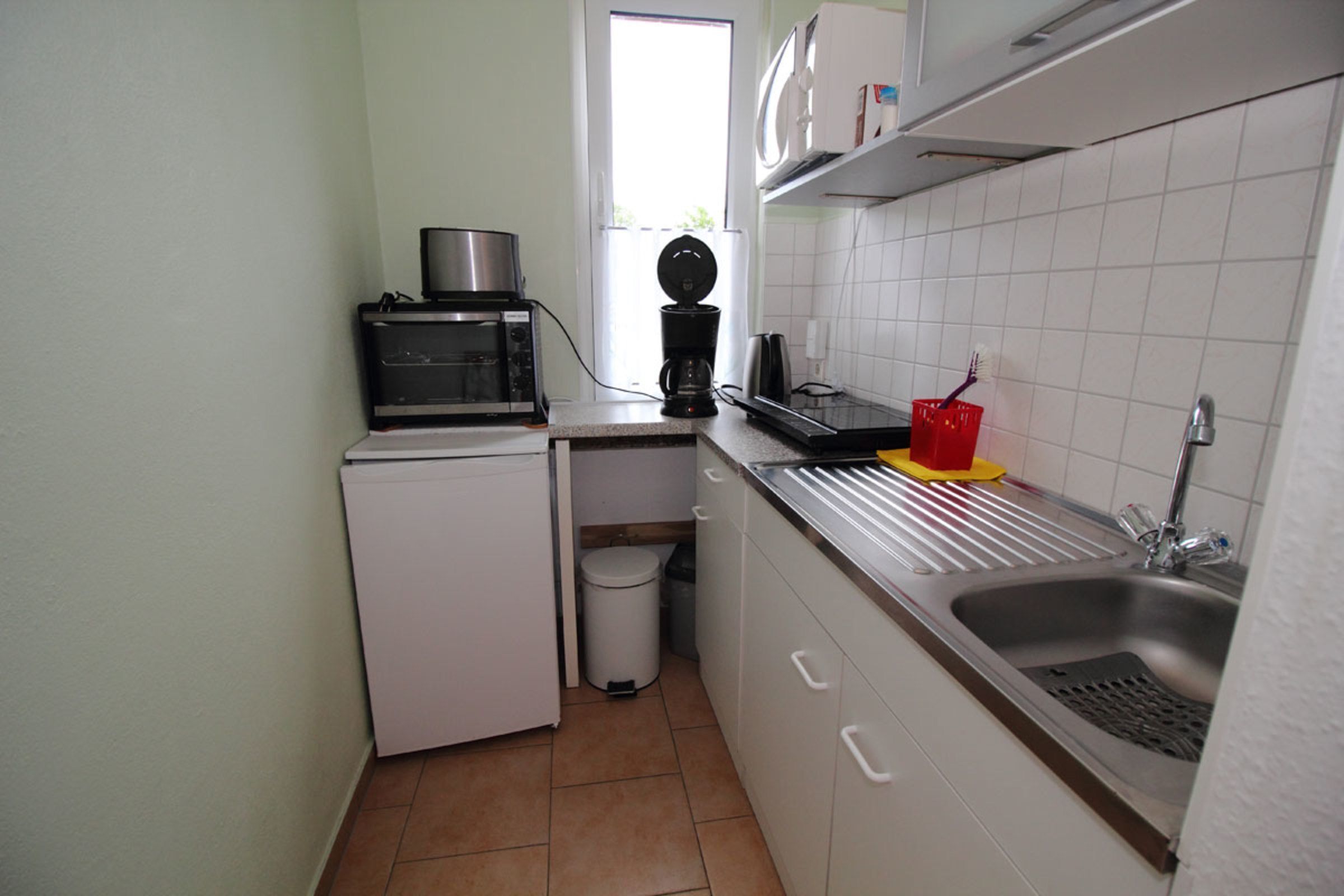 Kühlschrank, Mikrowelle, Ofen