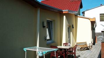 Ulkoruokailutilat
