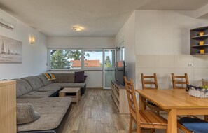 Fernseher