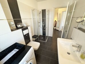 Een douche, een haardroger