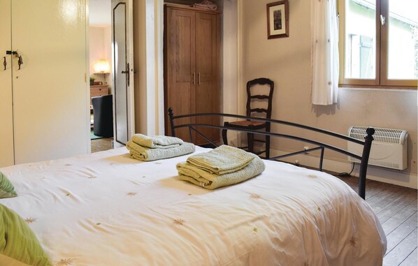 3 habitaciones y cuna de viaje 