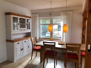 Dining - Captain's deck - vacation apartment in the captain's house (Wustrow)