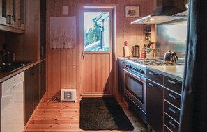 Kühlschrank, Herdplatte, Geschirrspüler