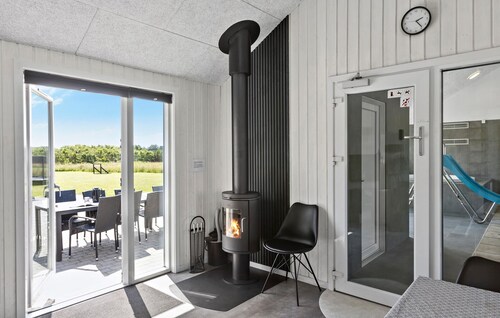 6 huonetta majoitus Løkken