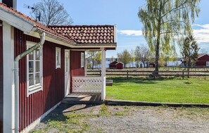 Property grounds - Awesome home in Vittaryd with WiFi (Vittaryd)