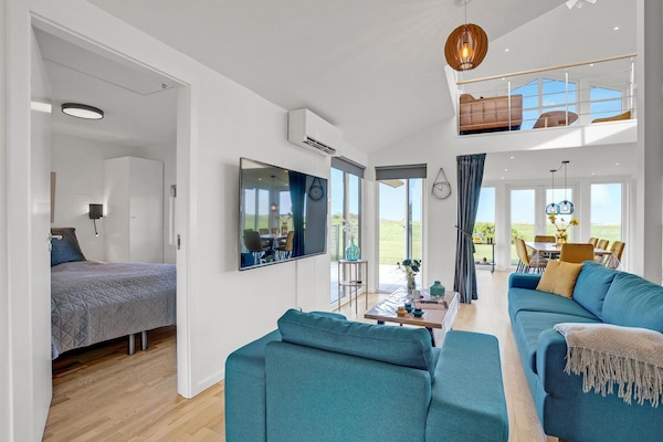 TV, peis og DVD-spiller