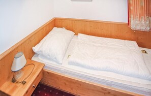 2 Schlafzimmer, Reisekinderbett, Internetzugang