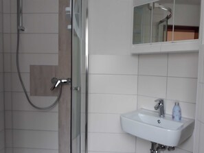 Uklassifisert bilde, 5 av 16, knapp