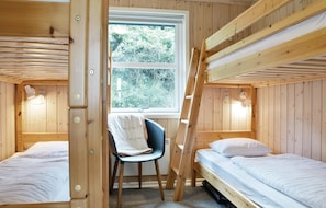 2 bedrooms, free WiFi
