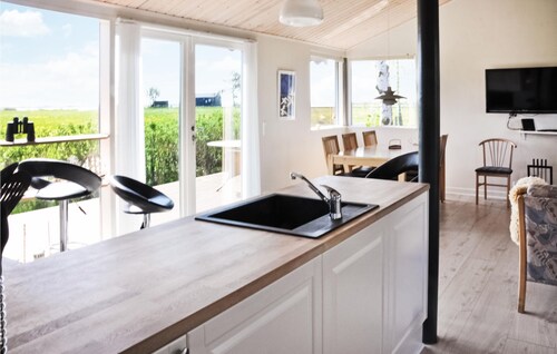Cozy home in Otterup with kitchen