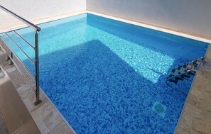 Beheizter Pool