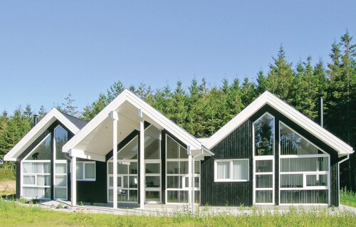 4 bedroom stunning home in Sindal