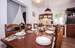 Dining - Gorgeous home in Dubrava (Dubrava)