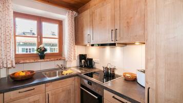 KĂŒhlschrank, Ofen