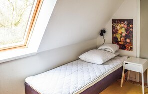 4 bedrooms, free WiFi