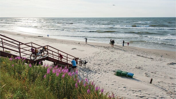 Nær stranden
