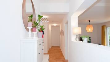 Comfort House (Elfriede) | Living area | Flat-screen TV