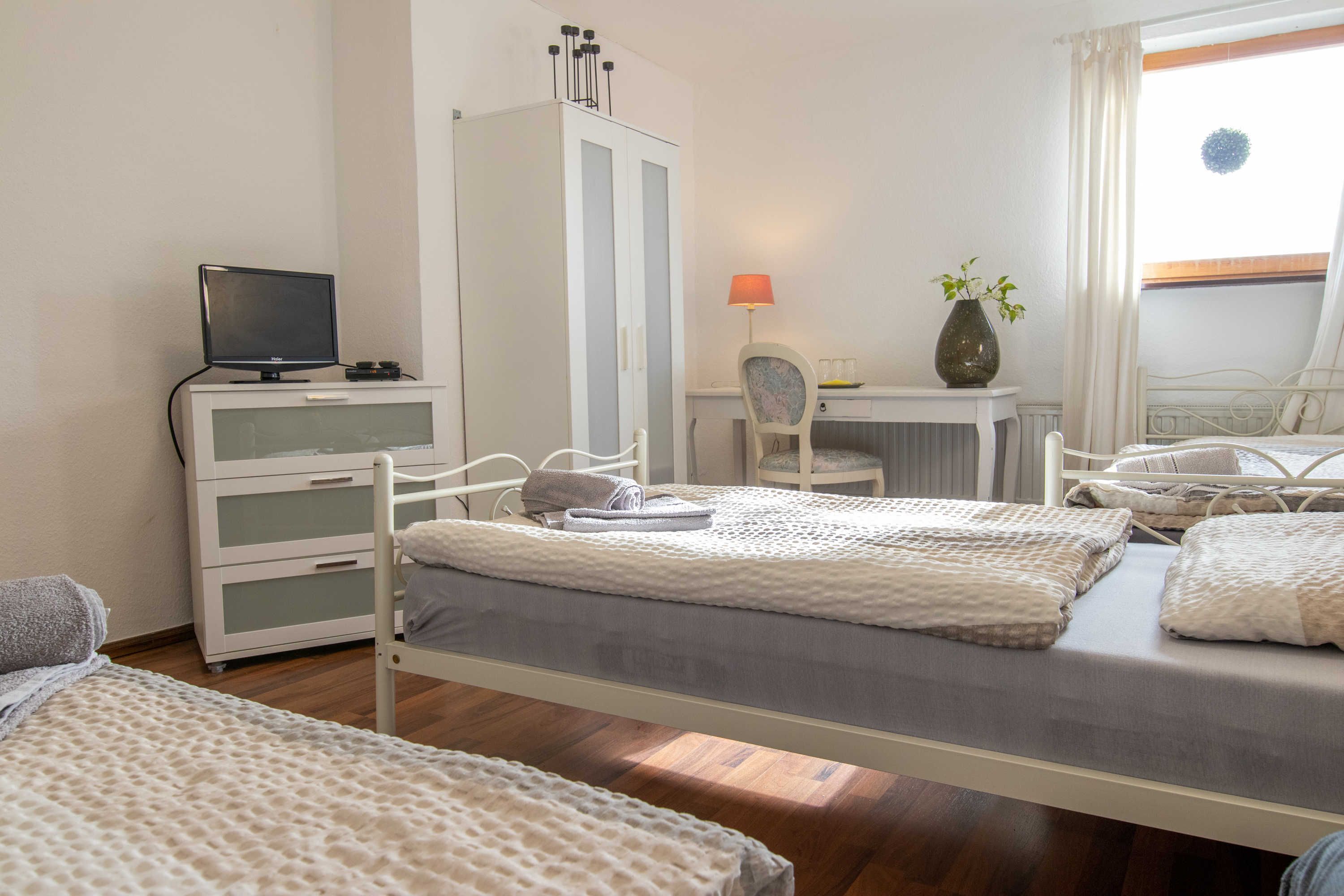 1 Schlafzimmer, Reisekinderbett, WLAN, Bettwäsche