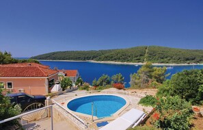 Pool - 3 bedroom lovely home in Siroka (Siroka)