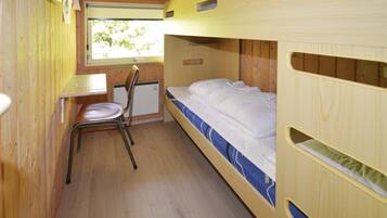 2 Schlafzimmer, Reisekinderbett
