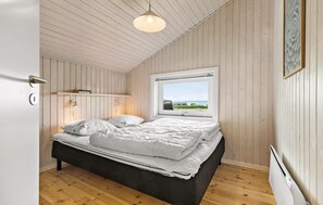 4 soverom, reiseseng for barn og wi-fi (inkludert)