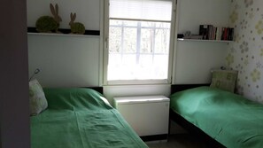 3 bedrooms, WiFi, bed sheets