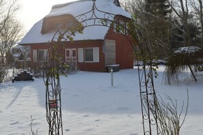 Property grounds - House Rose Red - House (Poseritz OT Datzow)