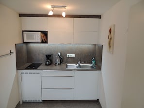 Refrigerador y microondas 