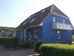 Unclassified image, 3 of 16, button - Wiesenwohnung - Ferienwohnungen Familie Merkel, balcony, WLAN (Heringsdorf)