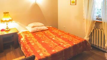 2 Schlafzimmer, Reisekinderbett, kostenloses WLAN