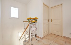 Interior - Lovely home in Saint Raphael (Saint Raphael)