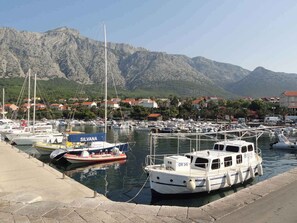 Marina