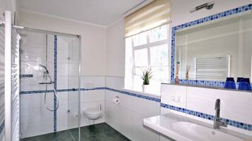 Haartrockner, Handtücher