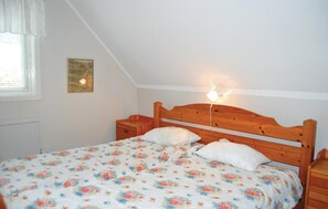 2 bedrooms
