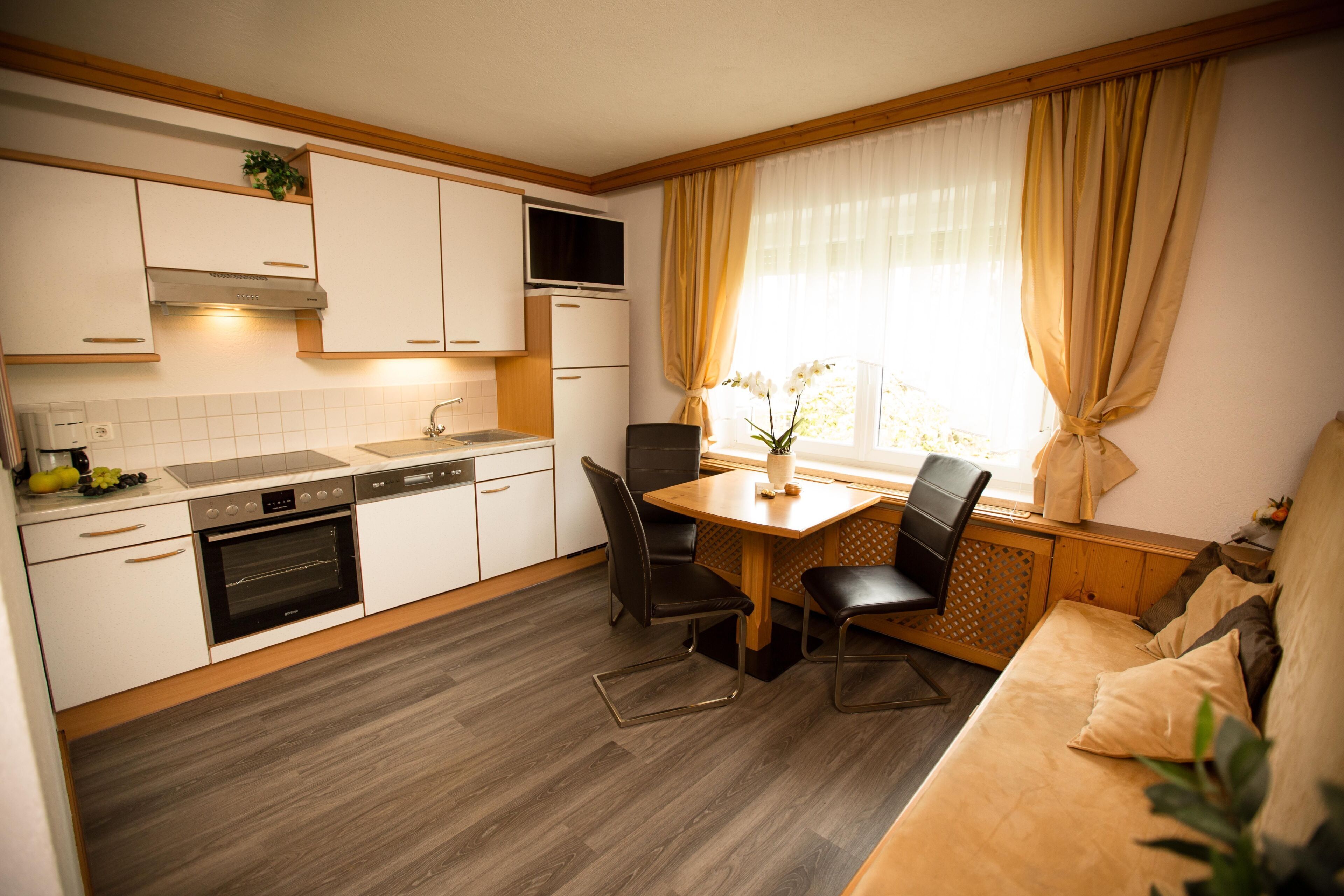 Fridge, oven