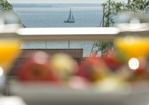 Imagen sin descripción, 2 de 35, botón