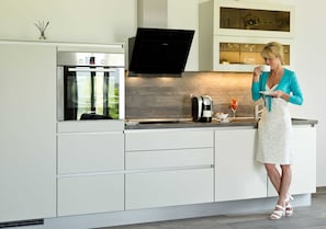Frigorífic, microones, forn i rentaplats