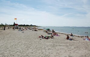 Beach nearby, fishing - Nice home in Karrebæksminde (Karrebæksminde)