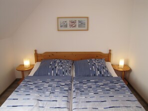 2 makuuhuonetta, Wi-Fi, vuodevaatteet