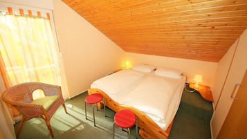 4 Schlafzimmer, Reisekinderbett, WLAN