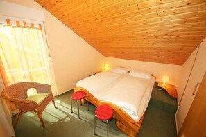 4 chambres, lit parapluie, Wi-Fi